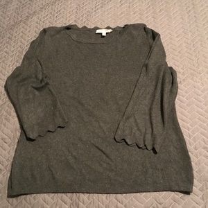 Philosophy gray 3/4 sleeve sweater. XL petite